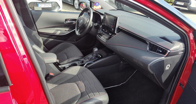 Toyota Corolla cena 94900 przebieg: 54046, rok produkcji 2019 z Kartuzy małe 172